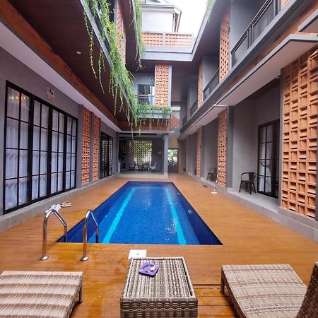 Mantra House Hotel จิมบาราน ภายนอก รูปภาพ