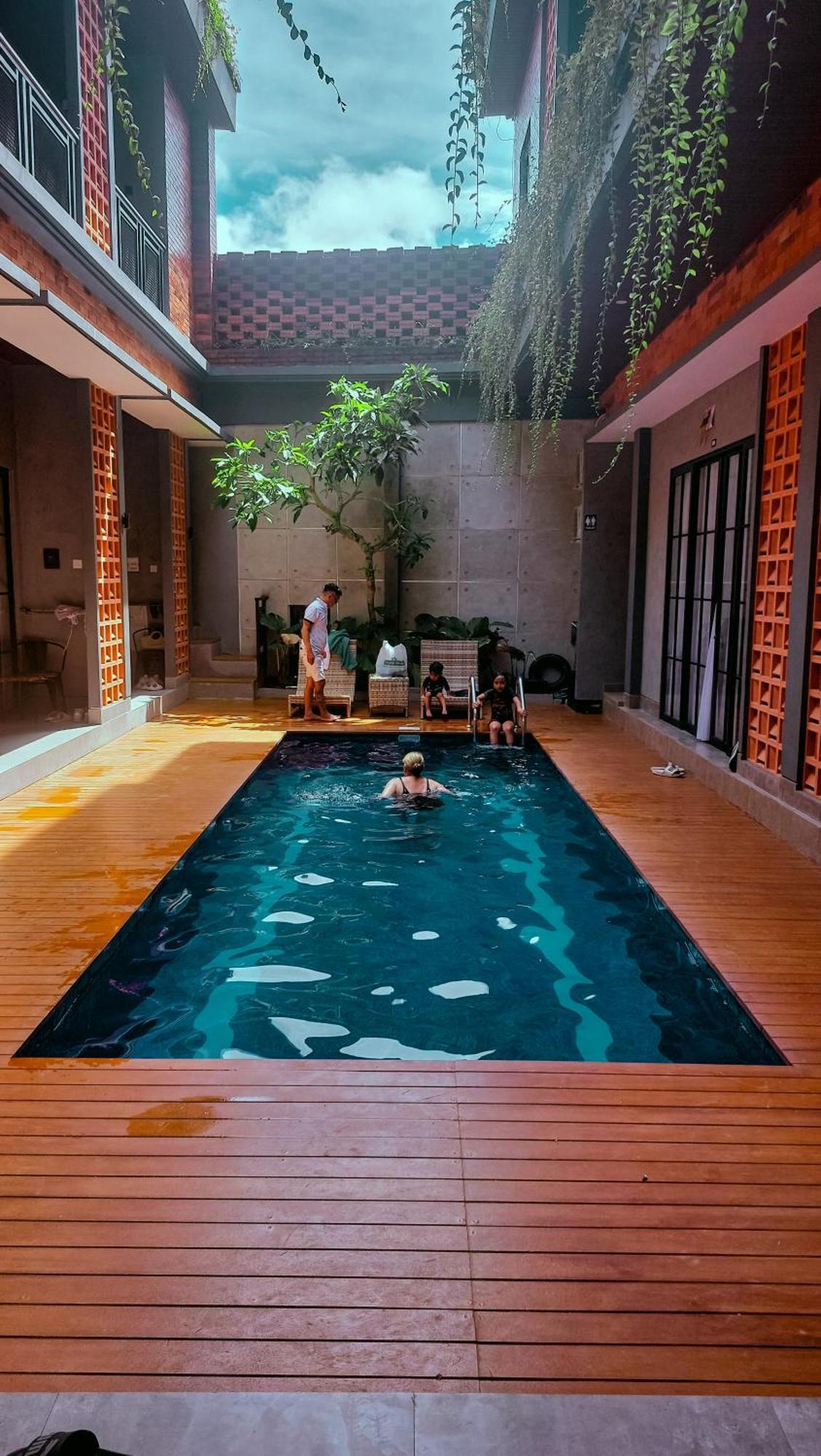Mantra House Hotel จิมบาราน ภายนอก รูปภาพ